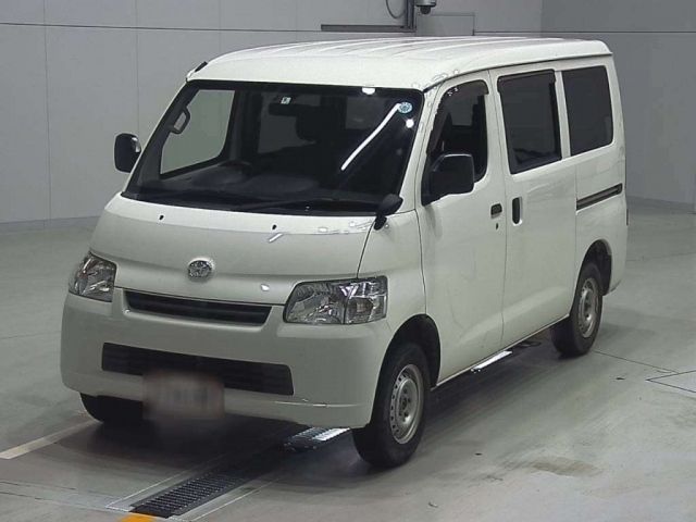 40023 Toyota Lite ace van S412M 2018 г. (CAA Chubu)